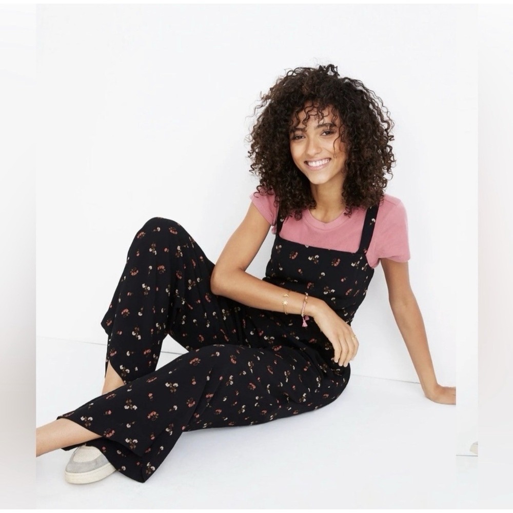 Madewell Smocked Crop Jumpsuit Size 0 Black Flower Toss Floral Overalls Wide Leg